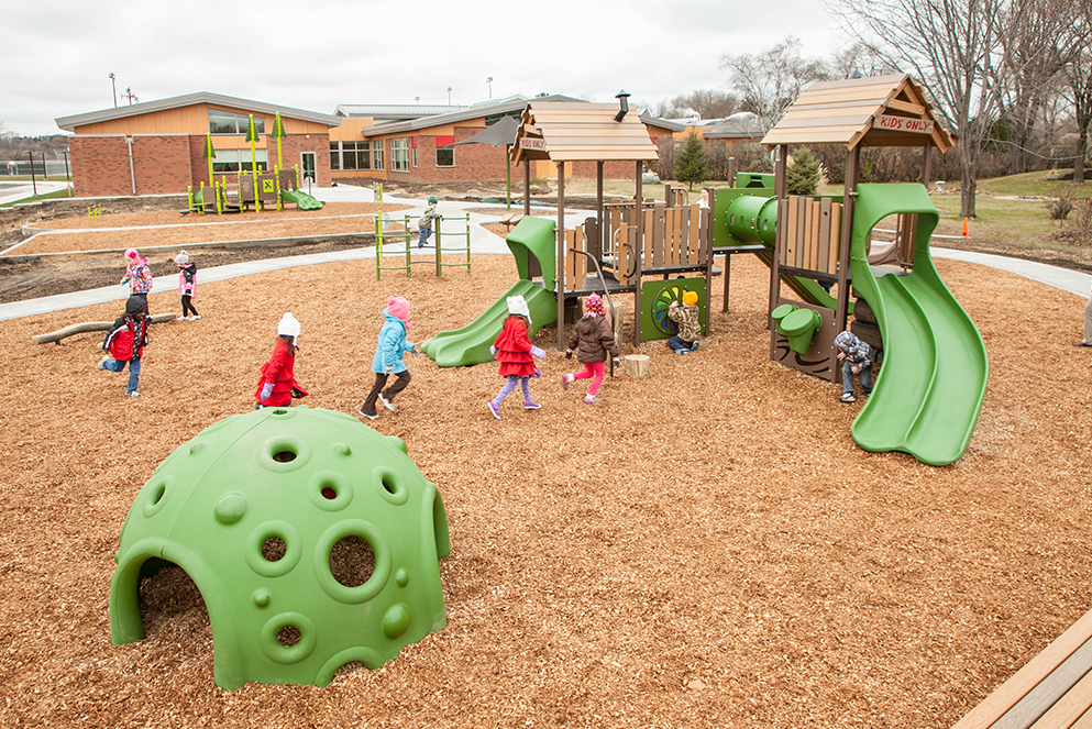 outdoor playground equipment for toddlers